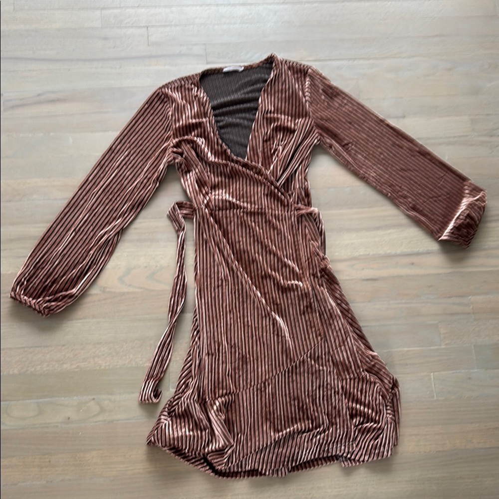 Elegant pinkish-brown Velvet Wrap Dress Medium (M)